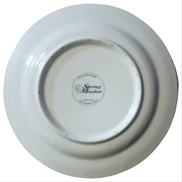 1 Vtg Salad Dessert Plate Spring Meadow by CHINA (MADE IN CHINA) Flowers - Picture 2 of 3